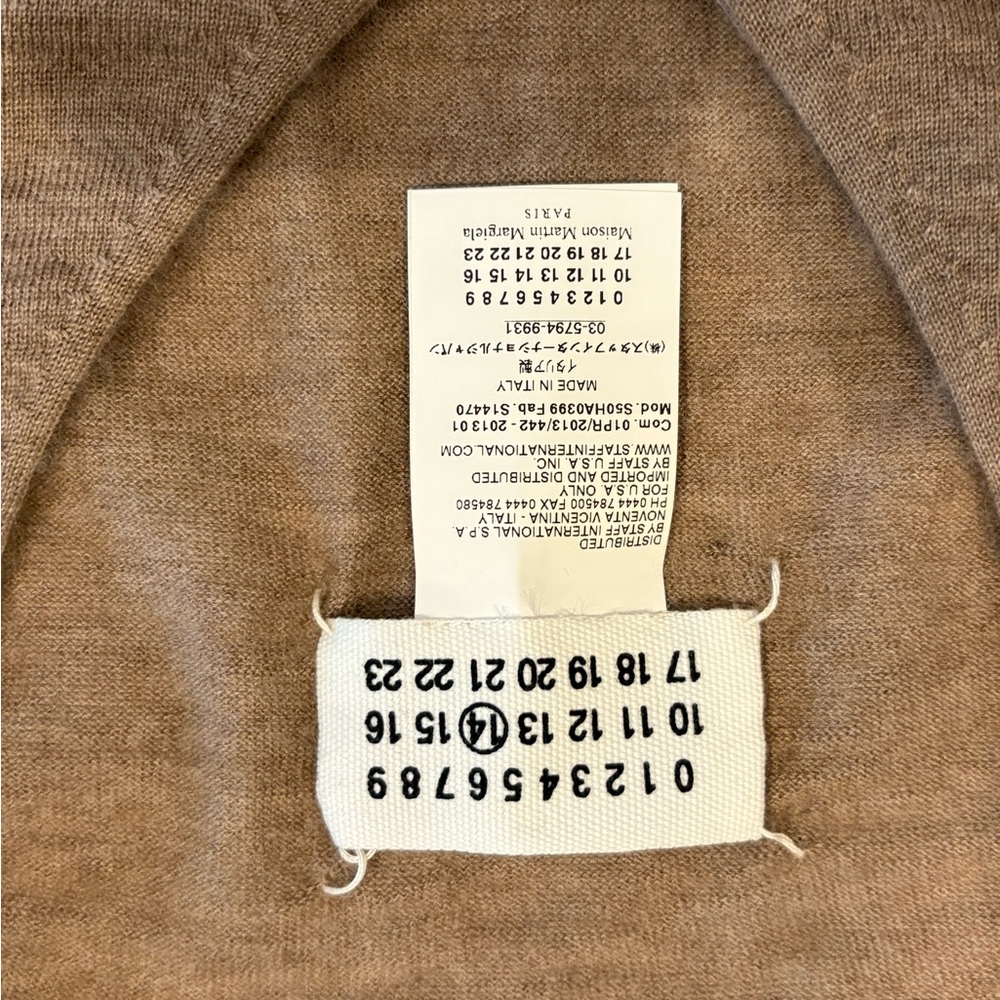 Maison Margela Women V neck cashmere jumper Made in Italy - Picture 13 of 14